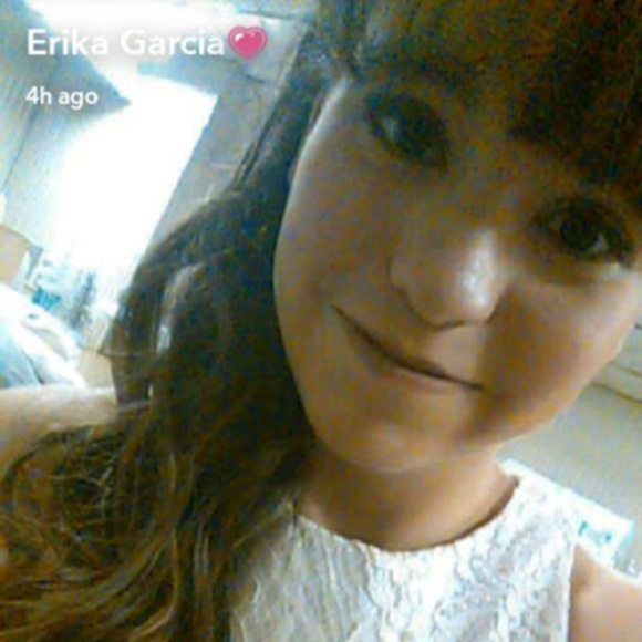 Meet your Posher, Erika - Picture 3 of 3